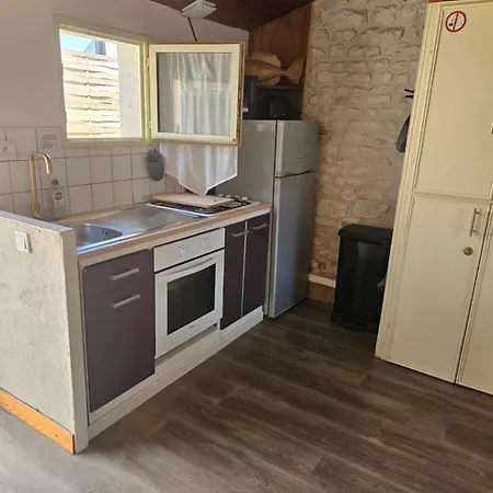 Charmante Vendeenne * Les Velluire-sur-Vendee