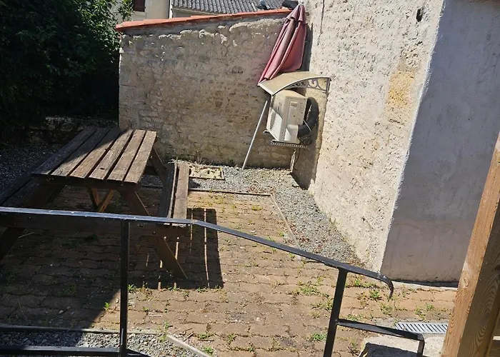 Charmante Vendeenne * Les Velluire-sur-Vendee